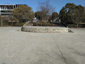 エントランス広場